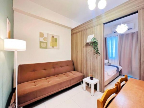 1BR Unit Condotel w Balcony FAME Residences -FM18